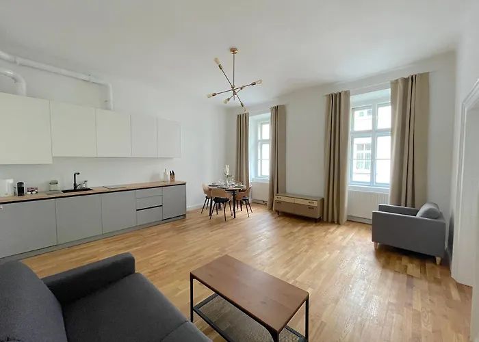 Authentic Near The City Centre